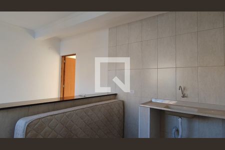 Casa à venda com 11 quartos, 200m² em Conjunto Promorar Estrada da Parada, São Paulo