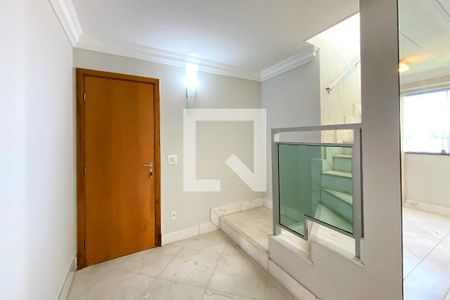 Hall da Escada de apartamento à venda com 4 quartos, 259m² em Silveira, Belo Horizonte