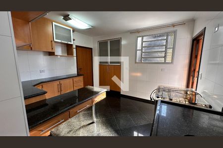 Apartamento para alugar com 2 quartos, 101m² em Santo Amaro, São Paulo