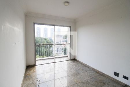 Sala de apartamento para alugar com 3 quartos, 75m² em Vila Albano, São Paulo