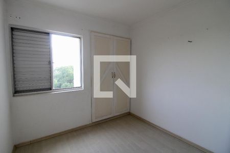 Quarto 2 de apartamento para alugar com 3 quartos, 75m² em Vila Albano, São Paulo