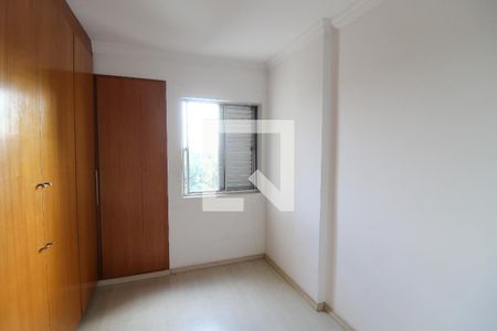 Quarto 1 de apartamento para alugar com 3 quartos, 75m² em Vila Albano, São Paulo