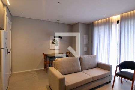 Sala & Jantar de apartamento para alugar com 1 quarto, 53m² em Bigorrilho, Curitiba