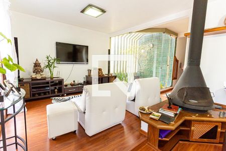 Sala de casa para alugar com 4 quartos, 303m² em Ideal, Novo Hamburgo