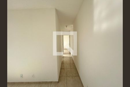Corredor de apartamento para alugar com 2 quartos, 50m² em Madureira, Rio de Janeiro