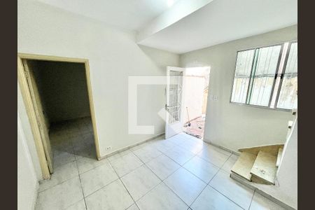 Salav de casa para alugar com 3 quartos, 90m² em Vila Bancaria Munhoz, São Paulo