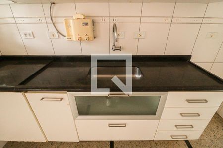Cozinha e Área de Serviço de apartamento à venda com 2 quartos, 77m² em Vila Pauliceia, São Paulo