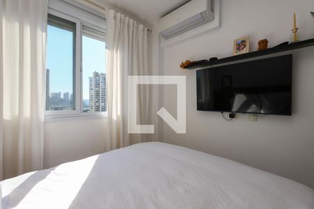 Suíte de apartamento à venda com 2 quartos, 68m² em Jardim Mirante, São Paulo