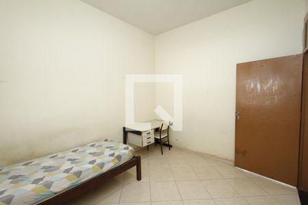Quarto 2 de casa para alugar com 3 quartos, 120m² em Carlos Prates, Belo Horizonte