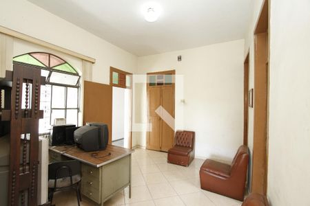 Sala de casa para alugar com 3 quartos, 120m² em Carlos Prates, Belo Horizonte
