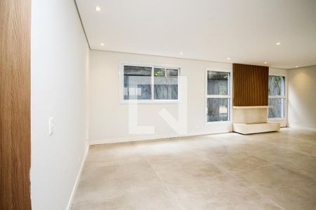 Sala de Estar de casa de condomínio para alugar com 4 quartos, 400m² em Rio Cotia, Cotia