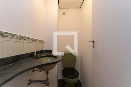 Lavabo de apartamento para alugar com 3 quartos, 105m² em Alto de Pinheiros, São Paulo