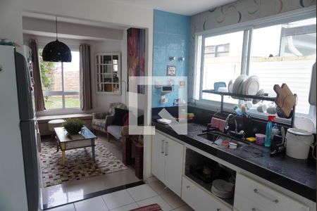 Cozinha de casa de condomínio para alugar com 3 quartos, 180m² em Tamboré, Santana de Parnaíba
