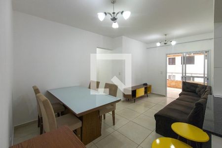 Sala de apartamento para alugar com 3 quartos, 92m² em Cidade Ocian, Praia Grande