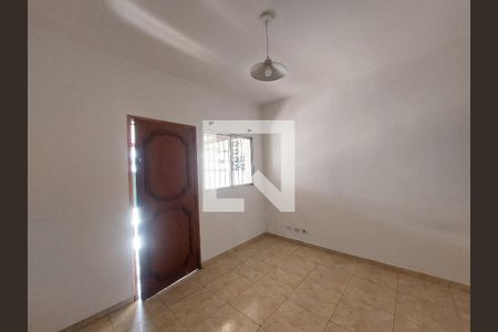 Sala de casa para alugar com 2 quartos, 70m² em Vila Campo Grande, São Paulo