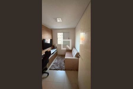 Quarto de apartamento à venda com 3 quartos, 67m² em Vila Antonieta, São Paulo