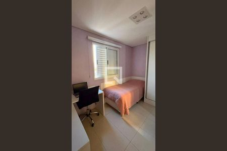 Quarto de apartamento à venda com 3 quartos, 67m² em Vila Antonieta, São Paulo
