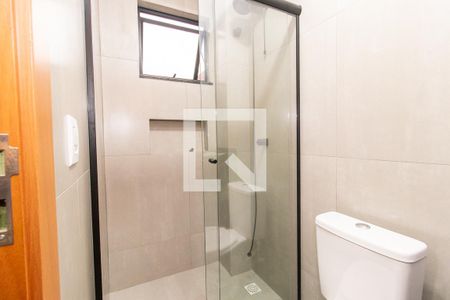 Banheiro Social de kitnet/studio para alugar com 1 quarto, 27m² em São Pedro, São José dos Pinhais