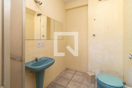 Banheiro da suíte de apartamento para alugar com 3 quartos, 90m² em Centro Histórico, Porto Alegre