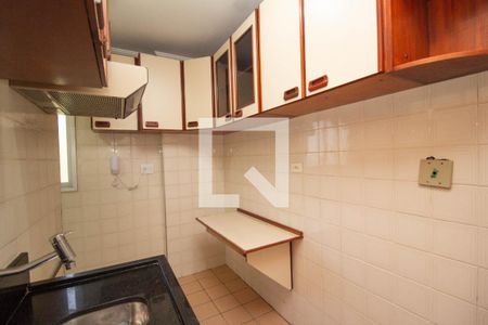 Cozinha de apartamento para alugar com 2 quartos, 58m² em Vila Pirituba, São Paulo