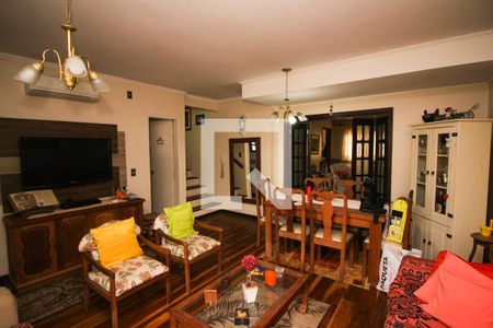 Sala de casa de condomínio à venda com 4 quartos, 122m² em Santo Antônio, Porto Alegre