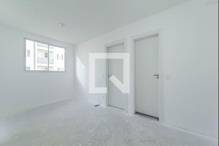 Sala de apartamento para alugar com 2 quartos, 34m² em Jardim São Luís, São Paulo