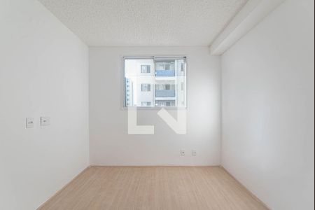 Quarto 1 de apartamento para alugar com 2 quartos, 34m² em Jardim São Luís, São Paulo