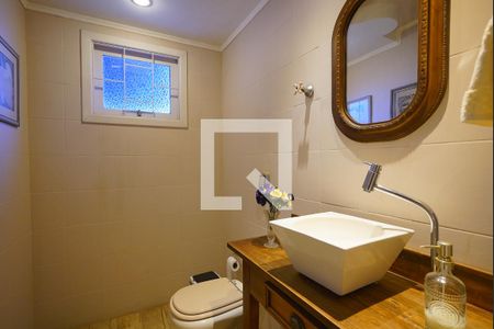 Lavabo sala de casa à venda com 3 quartos, 400m² em Teresópolis, Porto Alegre
