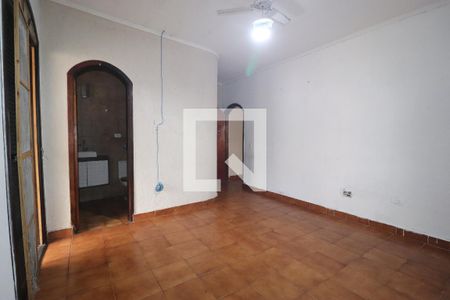 Quarto 1 suíte de casa para alugar com 3 quartos, 300m² em Santa Terezinha, Santo André
