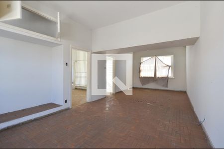 Quarto 1 de casa à venda com 2 quartos, 481m² em Floresta, Belo Horizonte