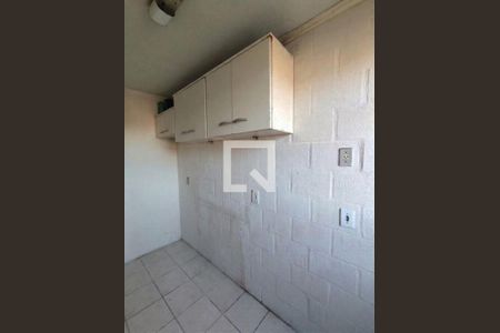 Cozinha de apartamento para alugar com 2 quartos, 36m² em Vila Nova, Porto Alegre