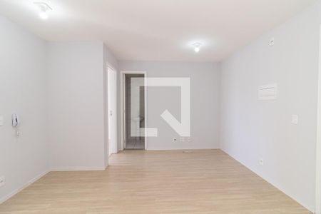 Sala/Cozinha de apartamento para alugar com 2 quartos, 39m² em Cangaiba, São Paulo