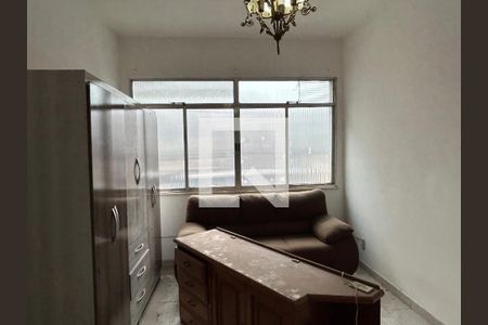 Sala/Quarto de kitnet/studio para alugar com 1 quarto, 28m² em Cascadura, Rio de Janeiro