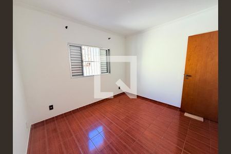Quarto 1  de casa para alugar com 3 quartos, 131m² em Jardim Rosa Maria, São Paulo