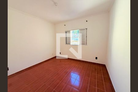 Quarto 1  de casa para alugar com 3 quartos, 131m² em Jardim Rosa Maria, São Paulo