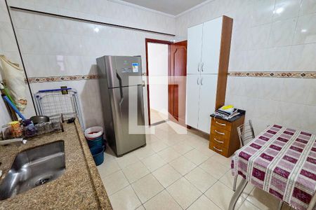 Cozinha de apartamento para alugar com 2 quartos, 112m² em Vila Caiçara, Praia Grande