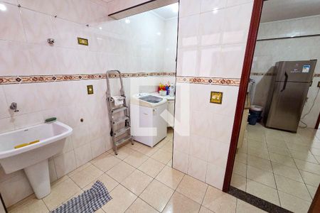 Área de Serviço de apartamento para alugar com 2 quartos, 112m² em Vila Caiçara, Praia Grande