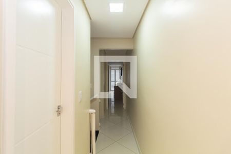 Corredor de casa de condomínio à venda com 3 quartos, 107m² em Fazenda Aricanduva, São Paulo
