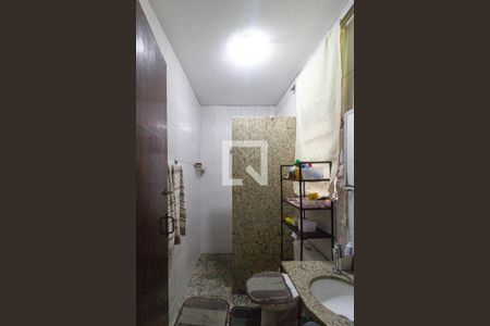 banheiro de casa para alugar com 1 quarto, 120m² em Jardim Leblon, Guarulhos