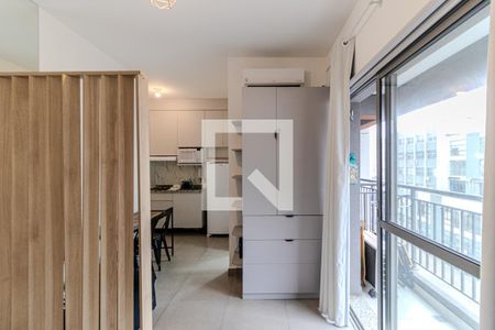 Studio de kitnet/studio para alugar com 1 quarto, 27m² em República, São Paulo
