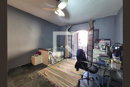 Casa de Condomínio para alugar com 3 quartos, 120m² em Vargem Pequena, Rio de Janeiro