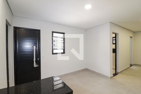 Sala/Cozinha e Área de Serviço de apartamento para alugar com 1 quarto, 40m² em Santana, São Paulo