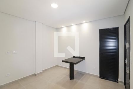 Sala/Cozinha e Área de Serviço de apartamento para alugar com 1 quarto, 40m² em Santana, São Paulo