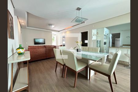 Sala de casa para alugar com 3 quartos, 500m² em Córrego Grande, Florianópolis