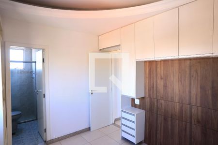Suíte de apartamento à venda com 4 quartos, 175m² em Esplanada, Belo Horizonte