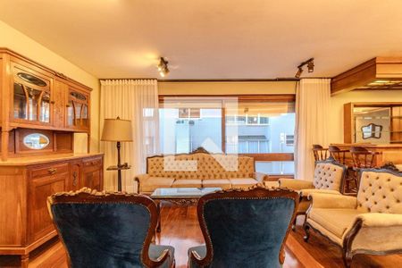 Sala de apartamento para alugar com 3 quartos, 240m² em Floresta, Porto Alegre