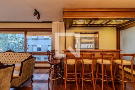 Sala de apartamento para alugar com 3 quartos, 240m² em Floresta, Porto Alegre