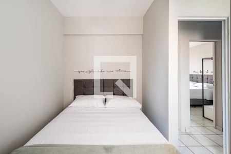 Quarto de apartamento para alugar com 3 quartos, 67m² em Utinga, Santo André