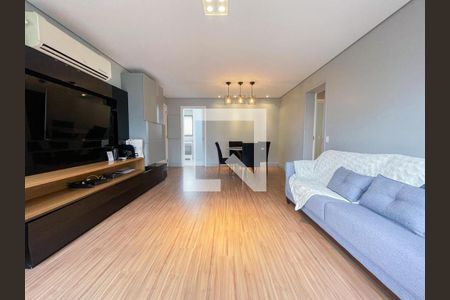 Sala de apartamento para alugar com 3 quartos, 120m² em Auxiliadora, Porto Alegre