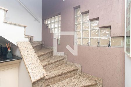 Escada de casa à venda com 3 quartos, 180m² em Jardim Japao, São Paulo